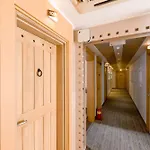 S Hotel